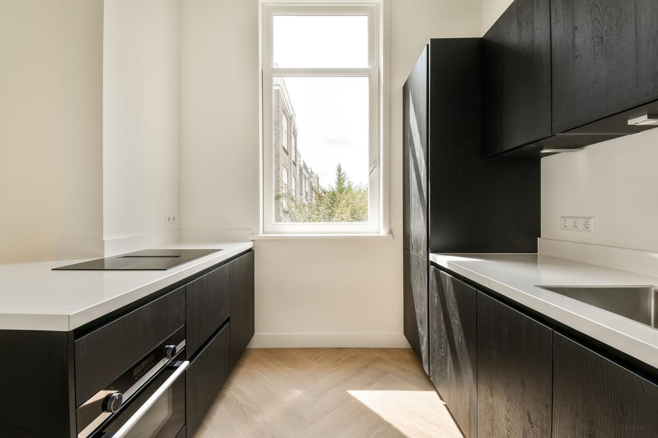 2-slaapkamer appartement met zonnig balkon - Afbeelding 7