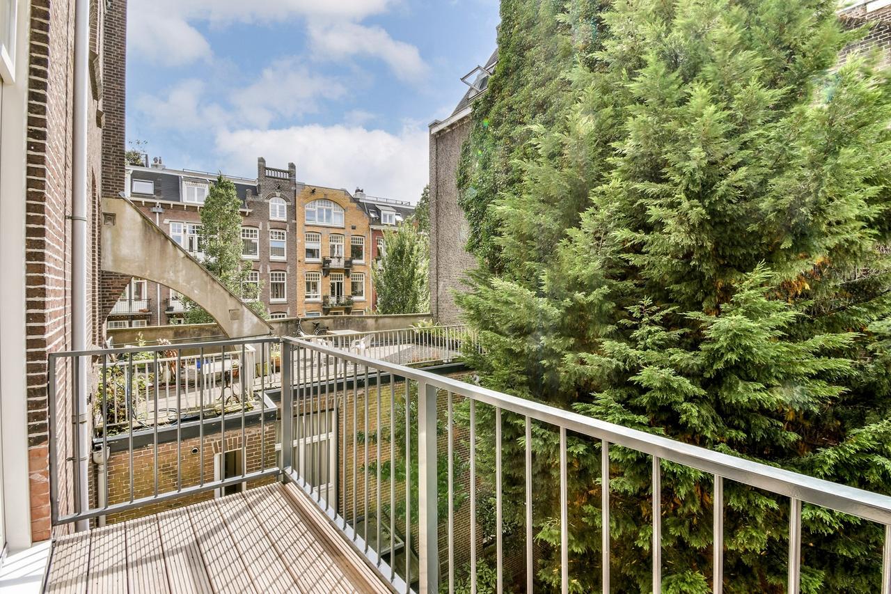 2-slaapkamer appartement met zonnig balkon - Afbeelding 11