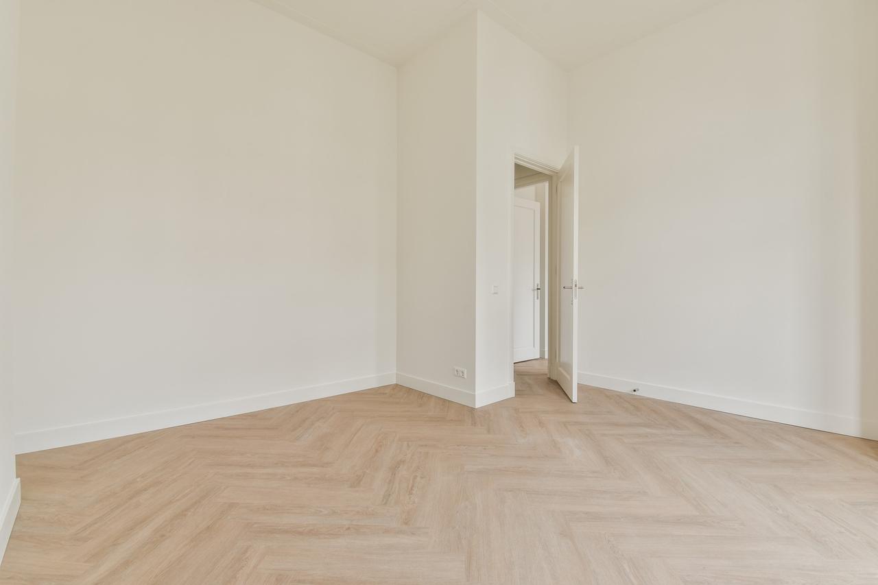 2-slaapkamer appartement met zonnig balkon - Afbeelding 15