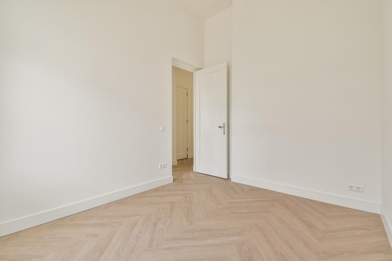 2-slaapkamer appartement met zonnig balkon - Afbeelding 20