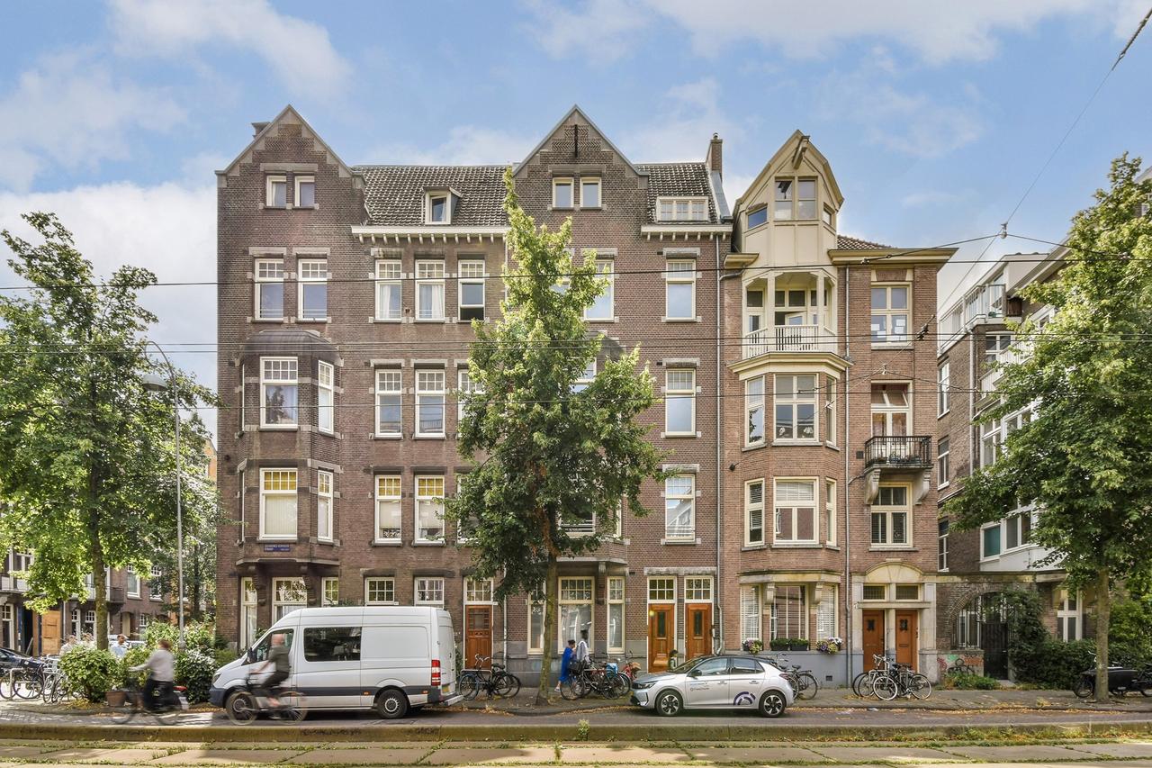 2-slaapkamer appartement met zonnig balkon - Afbeelding 23