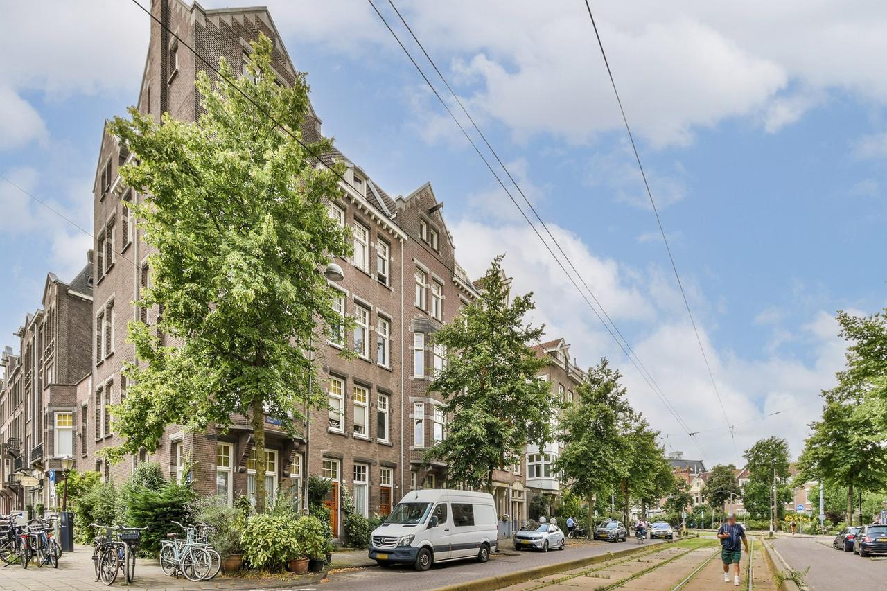 2-slaapkamer appartement met zonnig balkon - Afbeelding 24