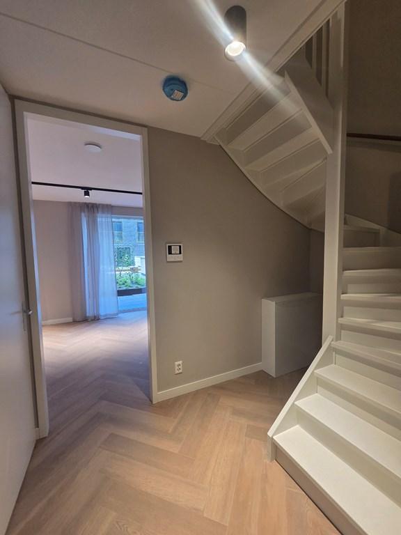 3-kamer appartement met balkon in Hyde Park - Afbeelding 5