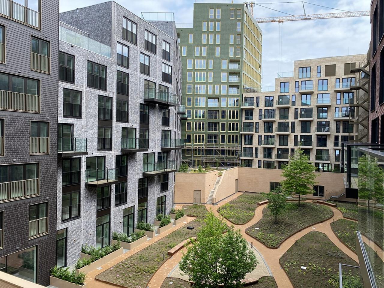 3-kamer appartement met balkon in Hyde Park - Afbeelding 17