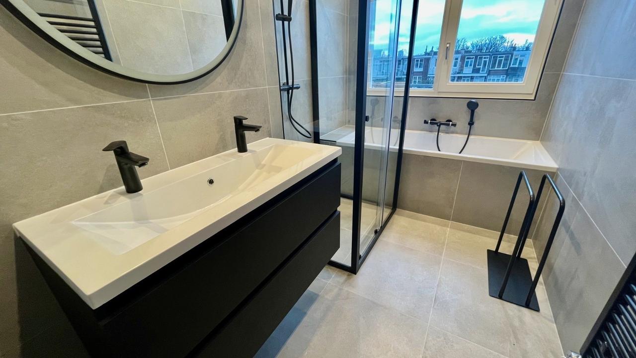 3-slaapkamer appartement met terras - Afbeelding 4