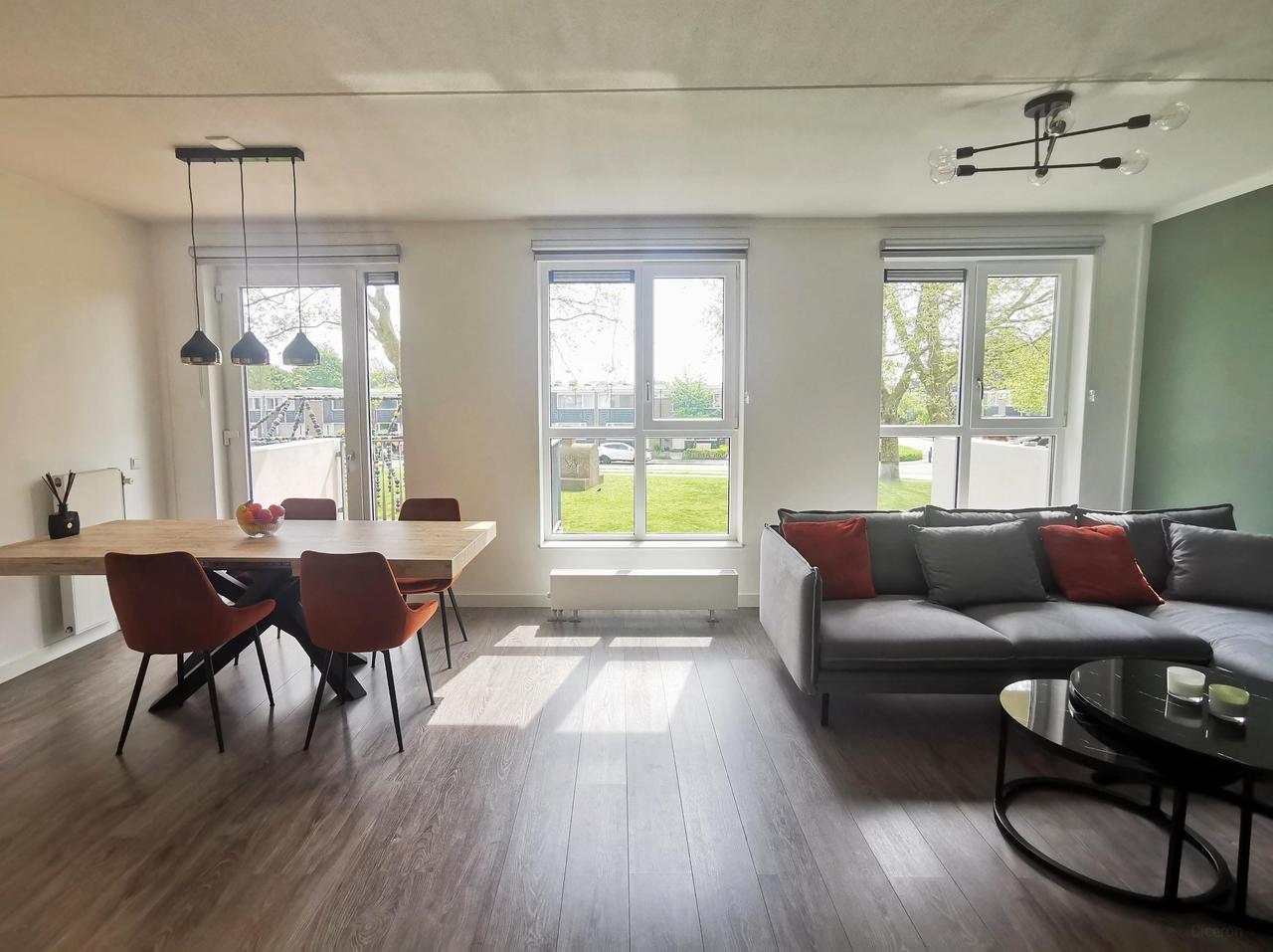 Gemeubileerd 3-kamerappartement met balkon - Afbeelding 8