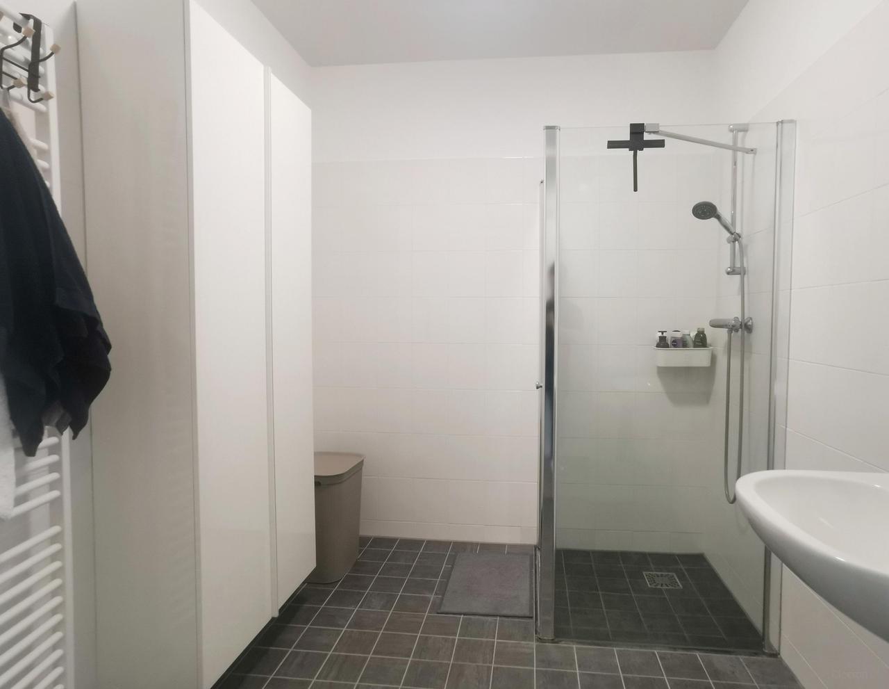 Gemeubileerd 3-kamerappartement met balkon - Afbeelding 20