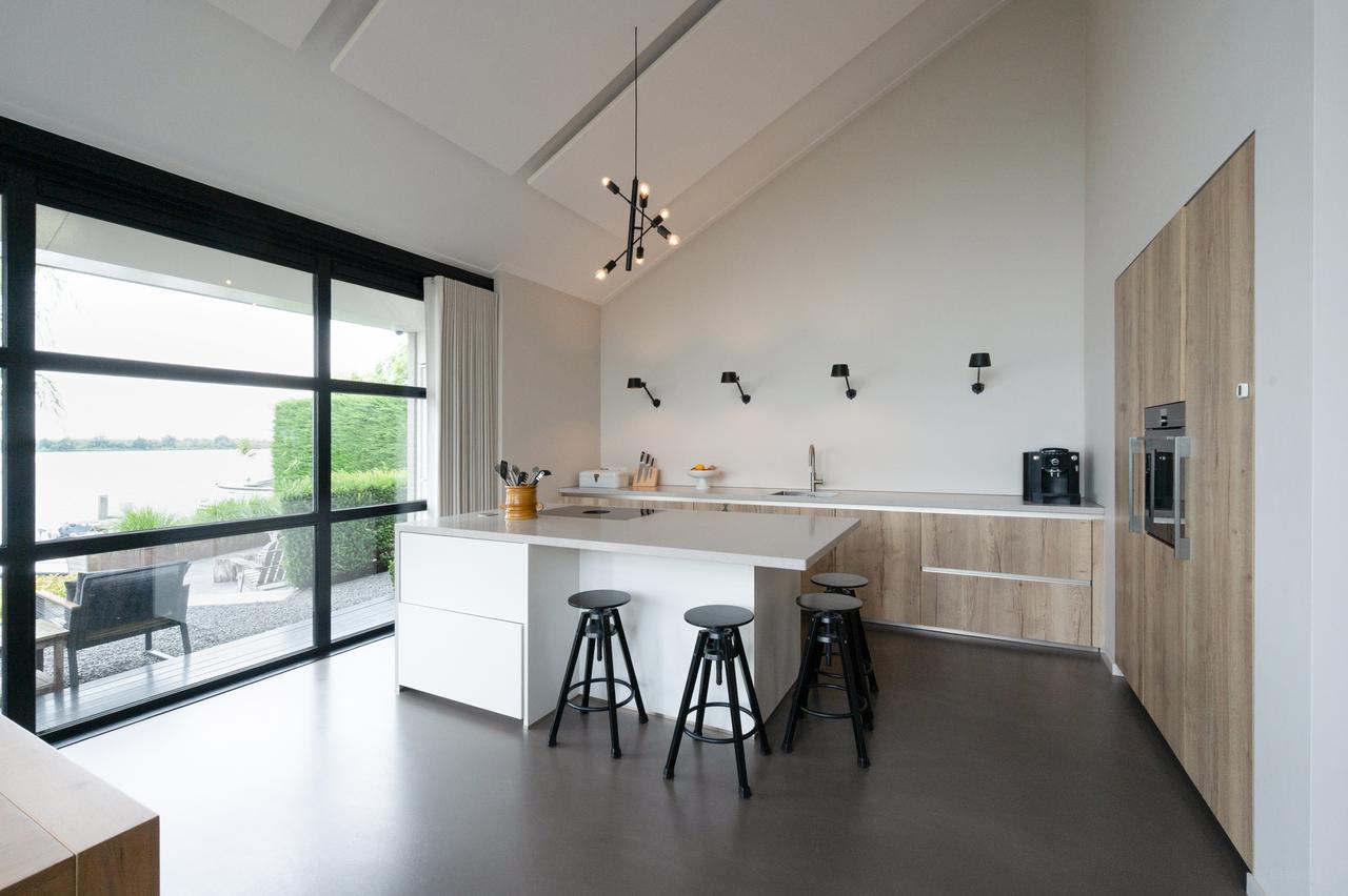 Detached Waterfront Home in Noorderplassen - Image 14