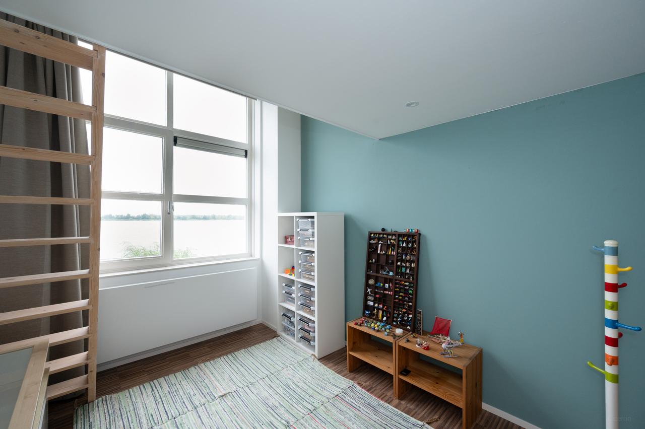 Detached Waterfront Home in Noorderplassen - Image 25