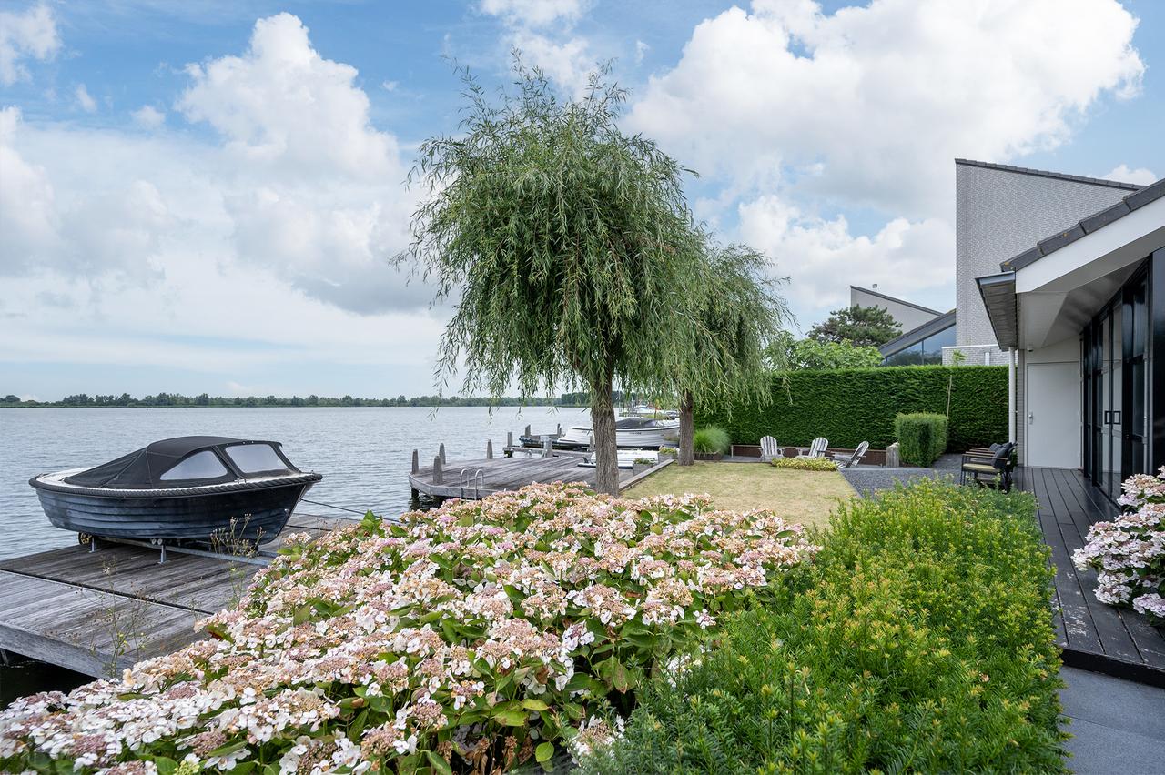 Detached Waterfront Home in Noorderplassen - Image 43