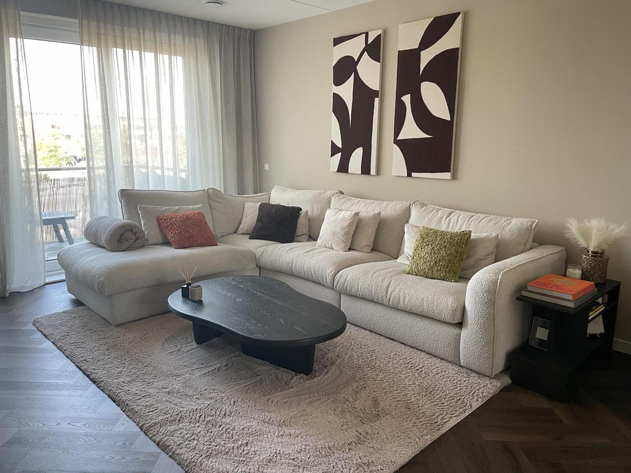 Licht 3-kamerappartement met balkon - Afbeelding 3