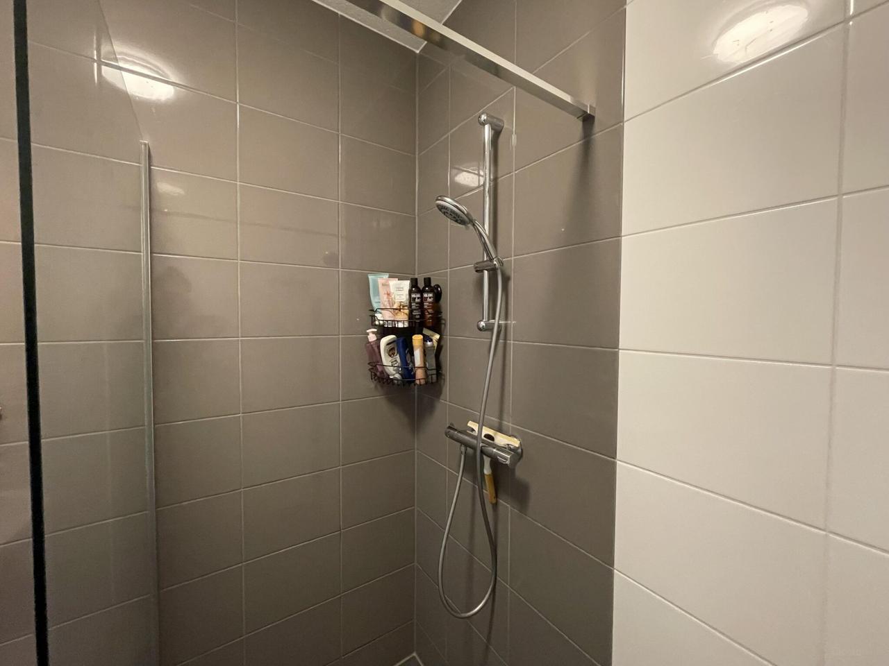 Licht 3-kamerappartement met balkon - Afbeelding 15
