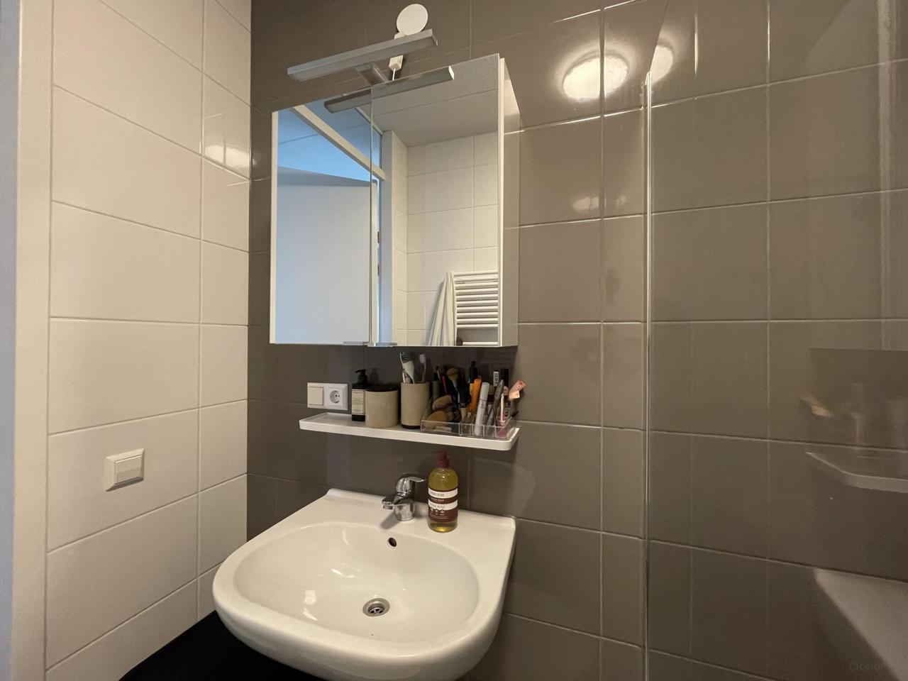 Licht 3-kamerappartement met balkon - Afbeelding 16