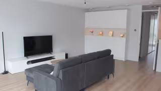 100 m² Apartment with Parking Space
