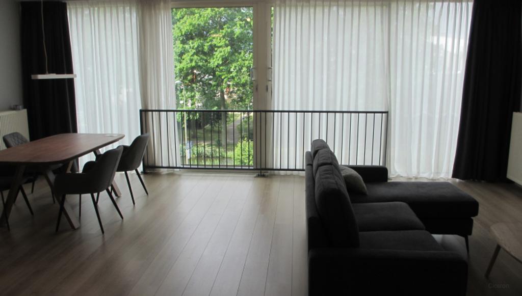 100 m² Apartment with Parking Space - Image 2