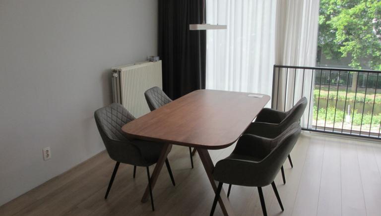 100 m² Apartment with Parking Space - Image 4