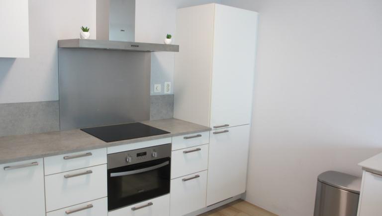 100 m² Apartment with Parking Space - Image 6
