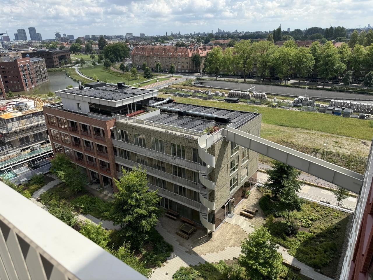 2-kamerappartement met parkeren in Amsterdam - Afbeelding 30