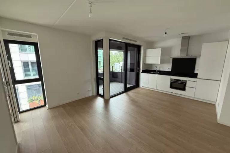 2-kamerappartement met parkeren in Amsterdam - Afbeelding 37