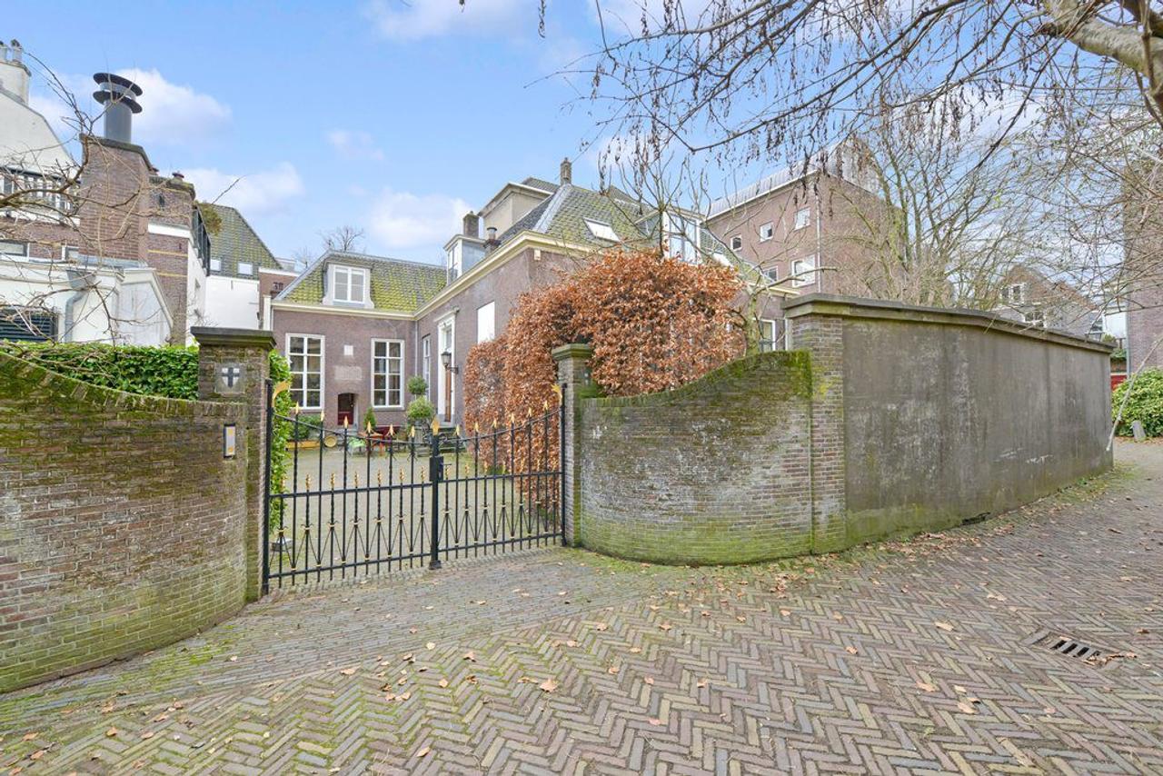 Monumentaal penthouse bij de Dom met parkeerplek - Afbeelding 1
