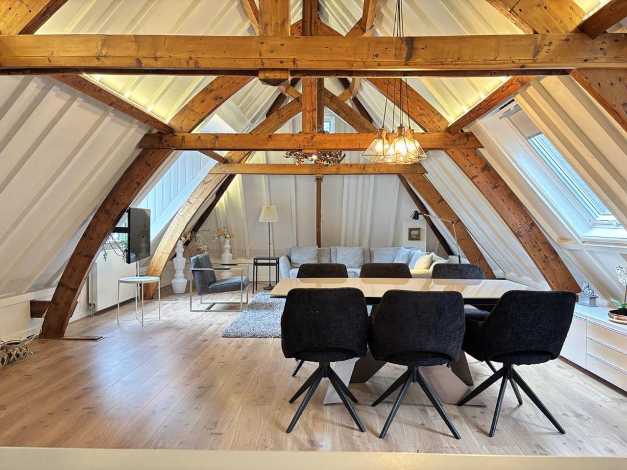 Monumentaal penthouse bij de Dom met parkeerplek - Afbeelding 18
