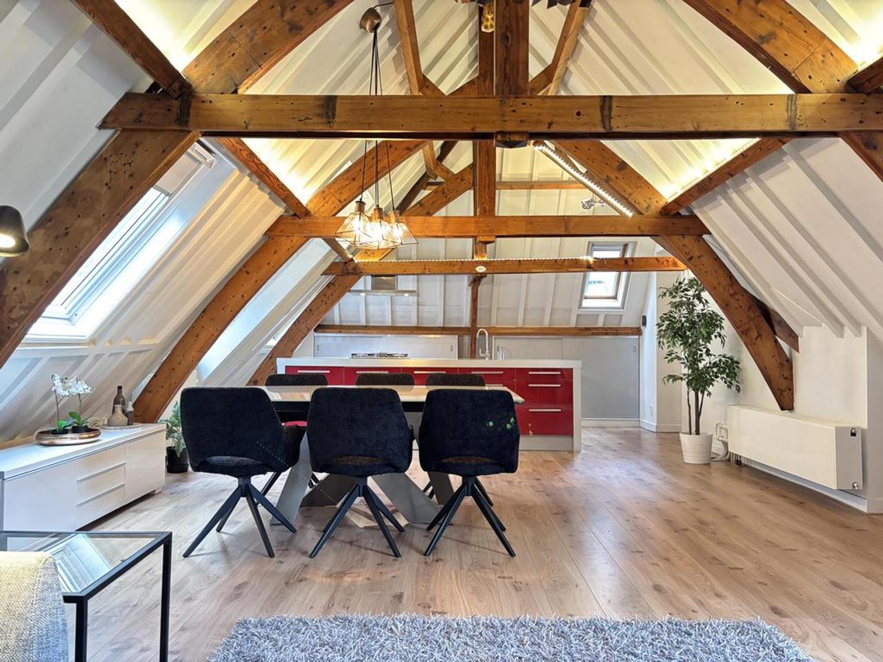 Monumentaal penthouse bij de Dom met parkeerplek - Afbeelding 22
