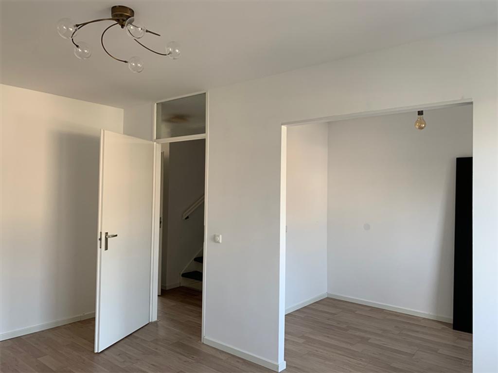 House with Garden and 3 Bedrooms in Haarlem - Image 2