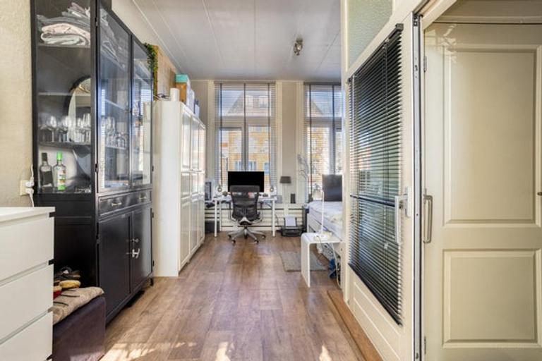 Twee studio's in één aan het Zuiderdiep - Afbeelding 2