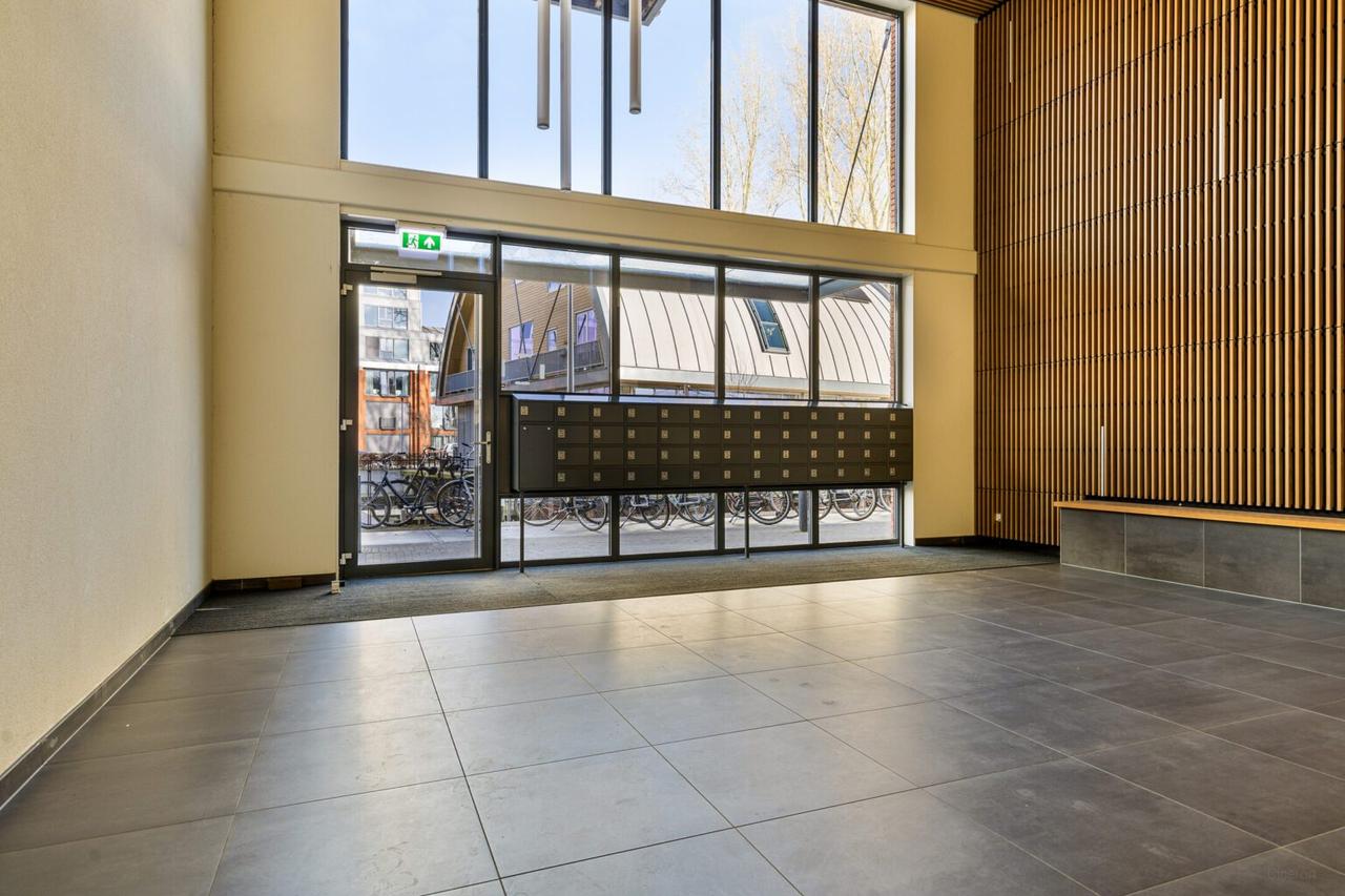 76 m² by Merwedekanaal with balcony - Image 8
