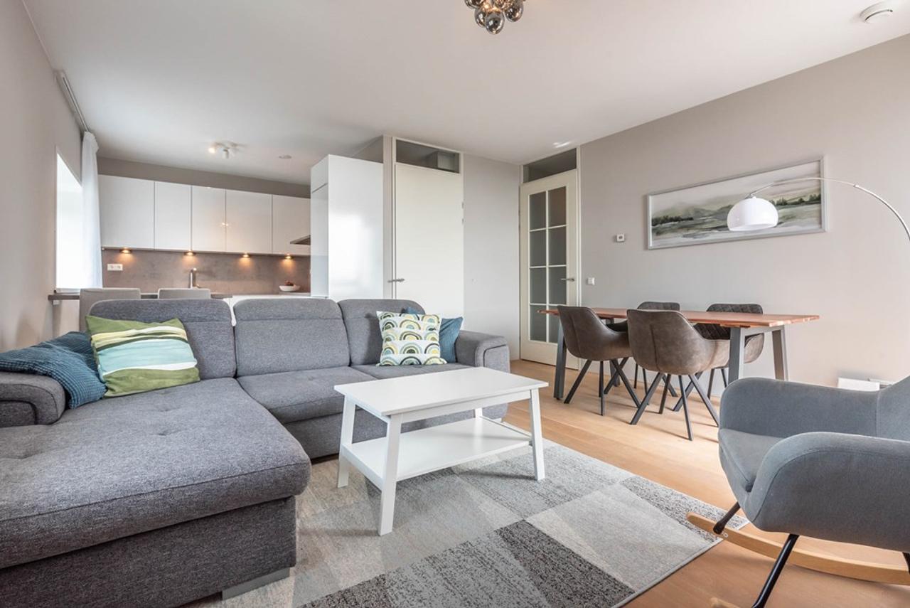 Wonen op 11 hoog met uitzicht op CS - Afbeelding 1
