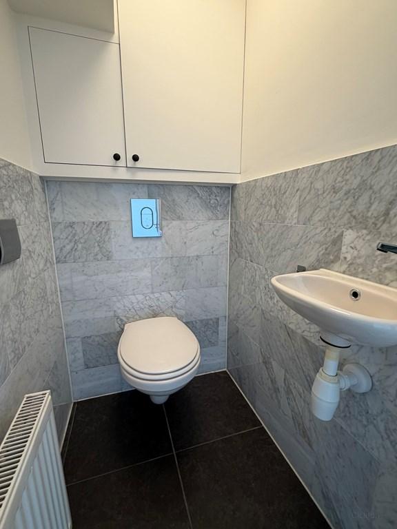 Licht 2-slaapkamerappartement met balkon - Afbeelding 10