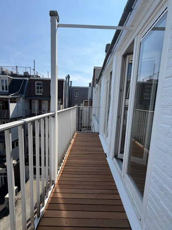 Licht 2-slaapkamerappartement met balkon - Afbeelding 12
