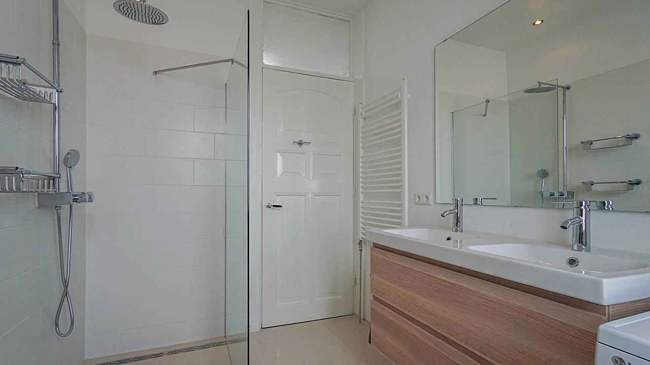 Licht 3-kamerappartement in Statenkwartier - Afbeelding 15