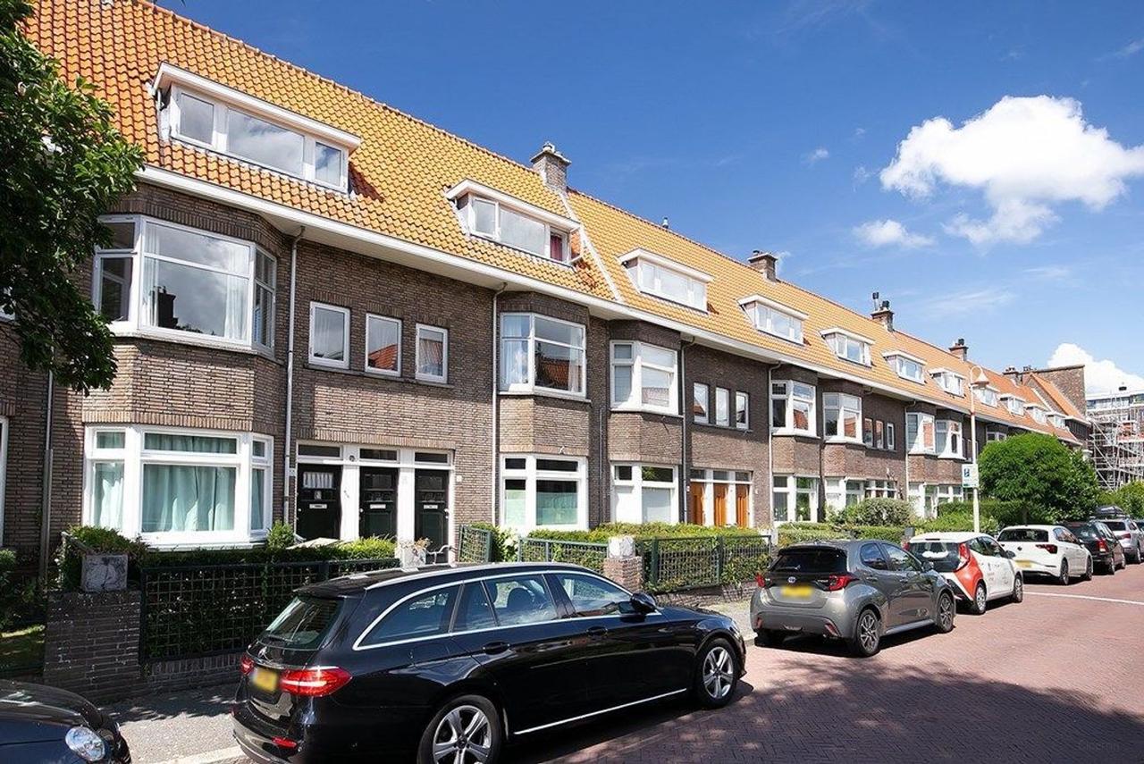 5-slaapkamer bovenwoning in Benoordenhout - Afbeelding 1