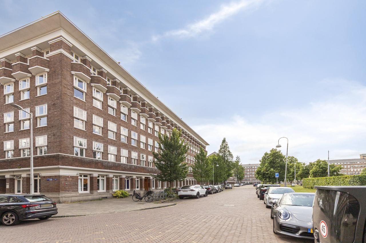 Hoekappartement met 2 balkons in Zuid - Afbeelding 2