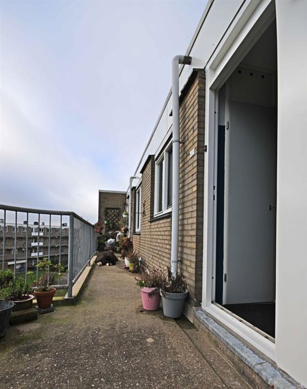 Gemeubileerd 3-kamerappartement aan het water - Afbeelding 12