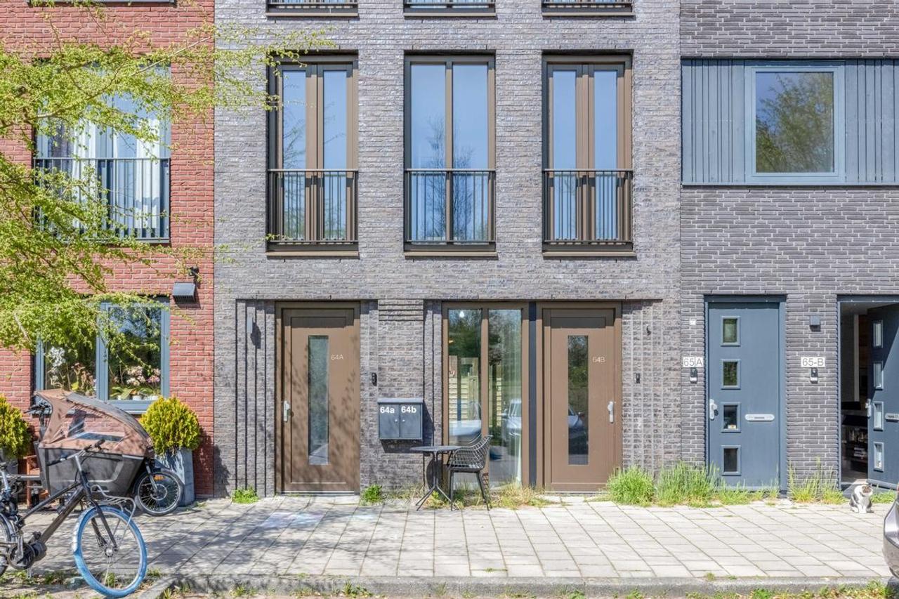 A++ gezinswoning met tuin in Amsterdam-Noord - Afbeelding 1