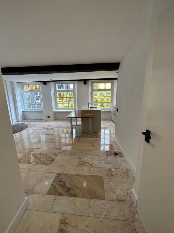 2-Bedroom Apartment in the Heart of Arnhem - Image 11