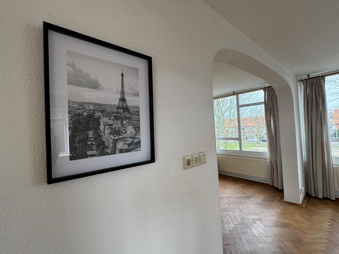 90 m² Student Apartment with Balcony - Image 6