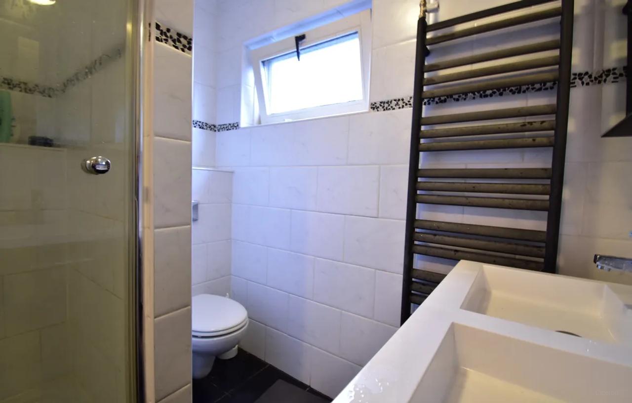 4-slaapkamer huurwoning met tuin in Breda - Afbeelding 7