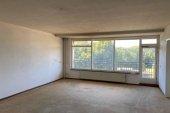 90 m² apartment on 17th floor with balcony - Image 3