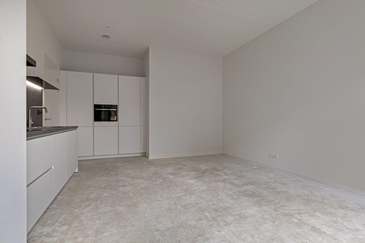 Dubbel appartement met terras bij Sloterdijk - Afbeelding 8