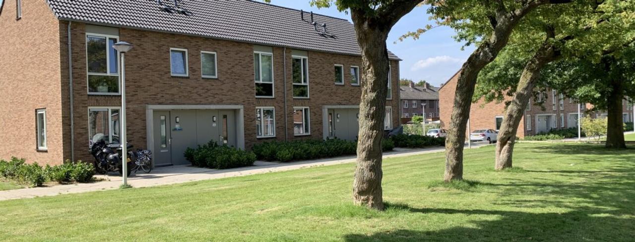 Lichte hoekwoning met tuin in Caberg - Afbeelding 1