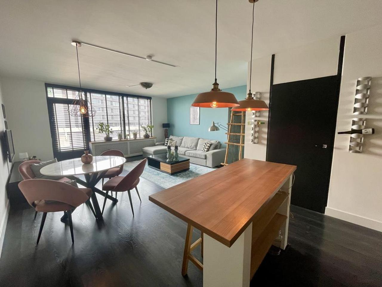 Gemeubileerd 3-kamerappartement bij station - Afbeelding 1