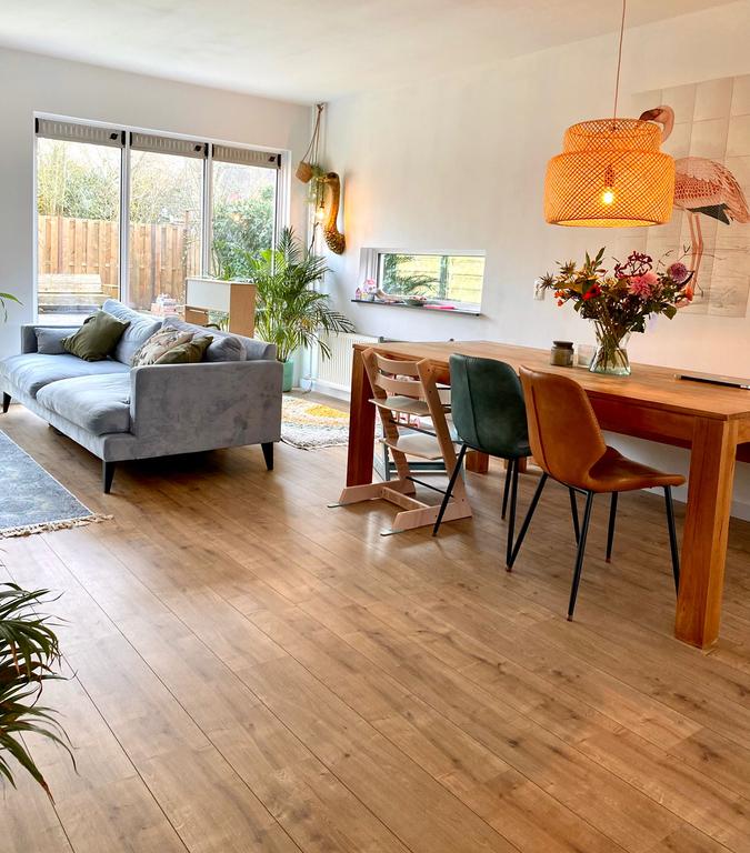 Renovated 115 m² Corner House with Garden - Image 9
