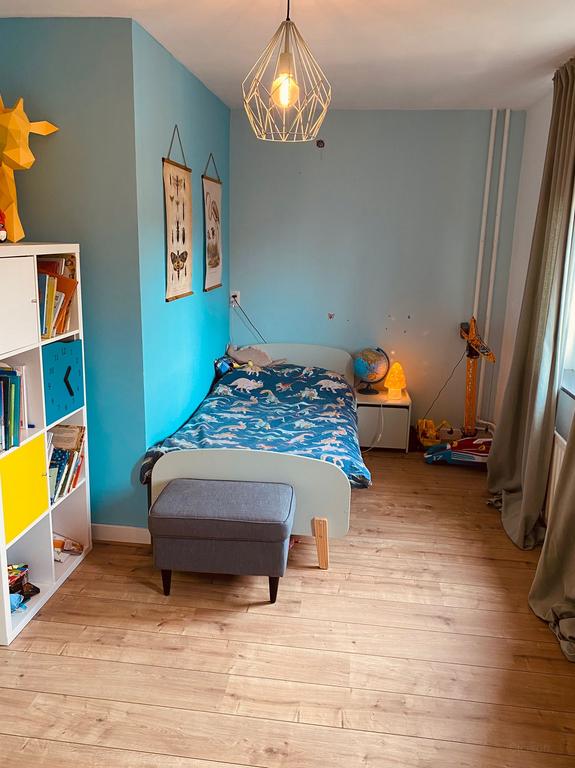 Renovated 115 m² Corner House with Garden - Image 14
