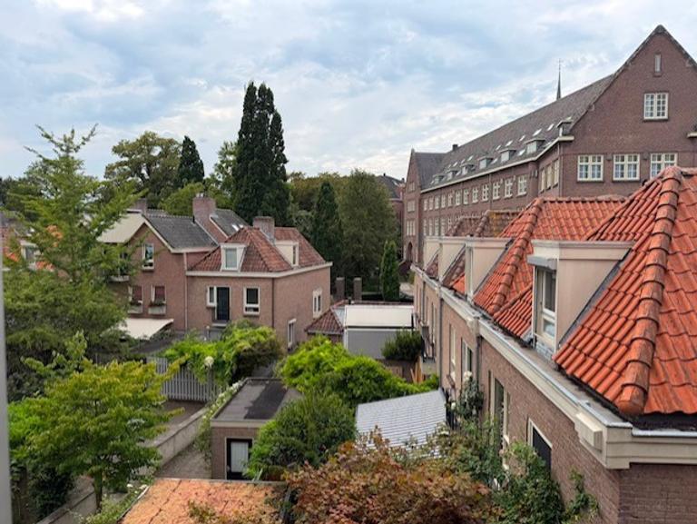 Lift, 2 parkeerplaatsen en 2 badkamers - Afbeelding 19