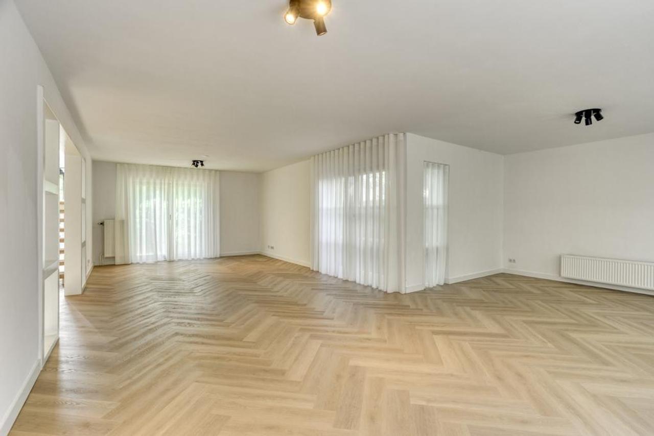 Detached Villa with Sauna in Acht - Image 16