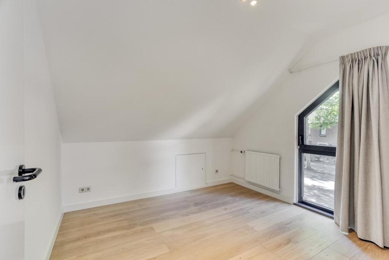 Detached Villa with Sauna in Acht - Image 44