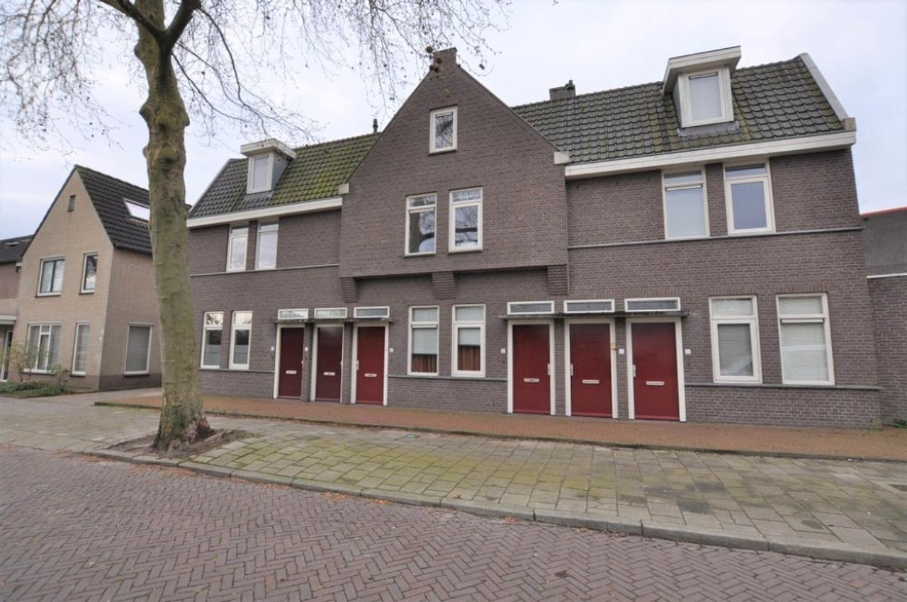 Gemeubileerd 2-slaapkamerappartement met dakterras - Afbeelding 1